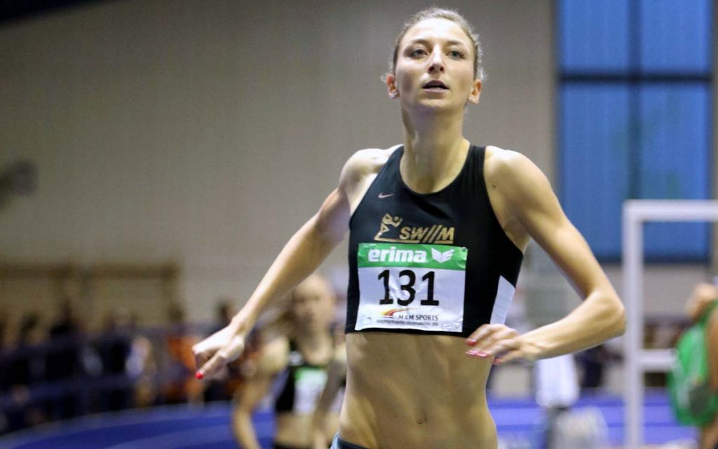 Christina Hering von der LG Stadtwerke München vor ihrem 3. Hallentitel über 800 Meter in Serie