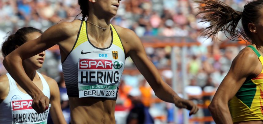 Hering im Halbfinale, Trefz ausgeschieden Hering im Halbfinale, Trefz ausgeschieden