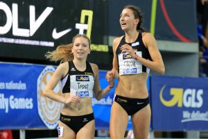 Katharina Trost (l.) und Christina Hering von der LG Stadtwerke München